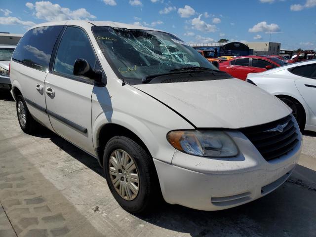 CHRYSLER TOWN & COU 2005 with VIN 1C4GP45R95B320888 - Photo from auction