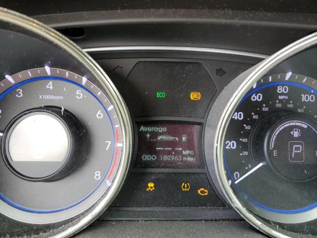 Photo 8 from auction – 2011 HYUNDAI SONATA with VIN 5NPEB4AC9BH226740