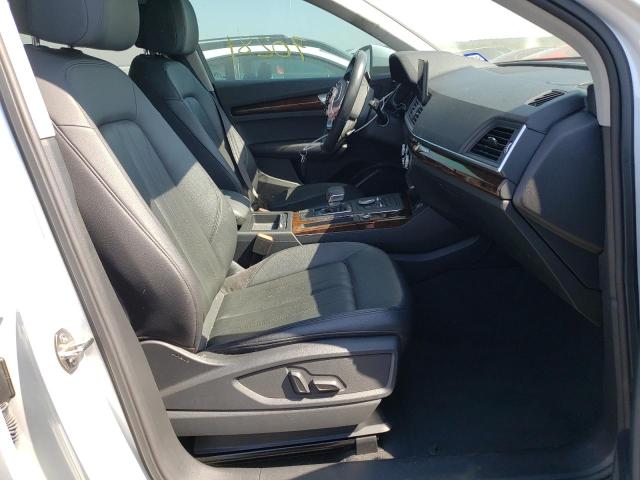 Photo 5 from auction – 2019 AUDI Q5 PREMIUM with VIN WA1ANAFY9K2127341