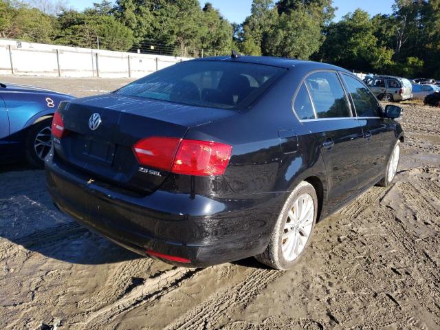 Photo 4 from auction – 2011 VOLKSWAGEN JETTA SEL with VIN 3VWLZ7AJ3BM334989