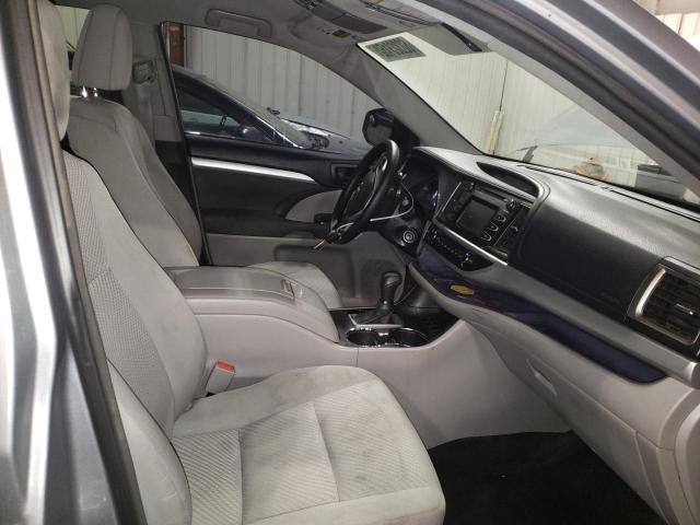 Photo 5 from auction – 2016 TOYOTA HIGHLANDER with VIN 5TDZKRFH3GS147908