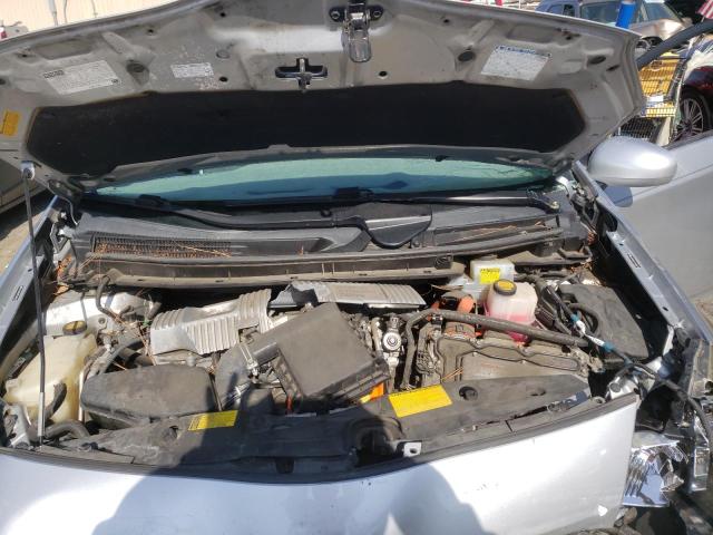 Photo 7 from auction – 2011 TOYOTA PRIUS with VIN JTDKN3DU1B5325075