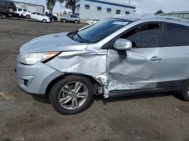 Photo 9 from auction – 2011 HYUNDAI TUCSON GLS with VIN KM8JUCAC2BU121641