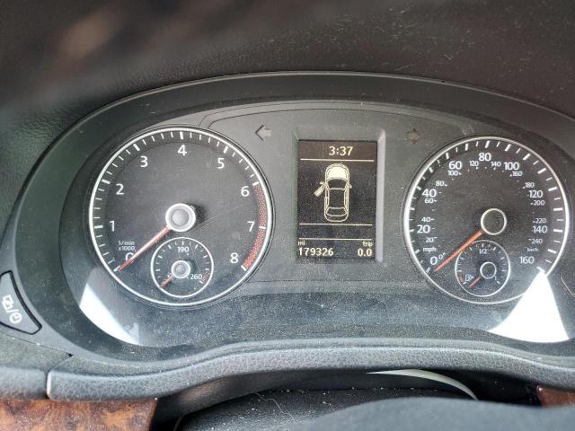 Photo 8 from auction – 2013 VOLKSWAGEN PASSAT SEL with VIN 1VWCH7A32DC099722