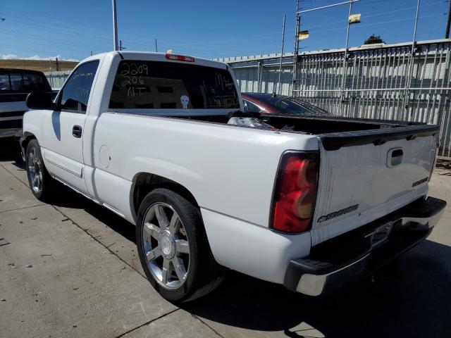 Photo 3 from auction – 2005 CHEVROLET SILVERADO with VIN 1GCEC14TX5Z120592