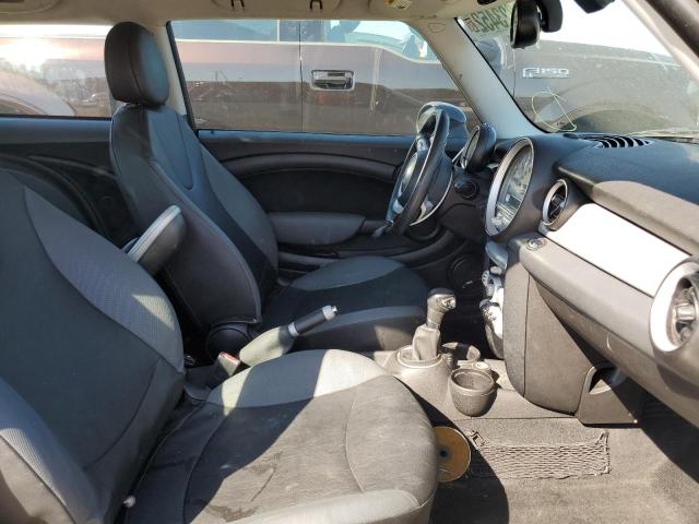 Photo 5 from auction – 2008 MINI COOPER with VIN WMWMF33518TT66520