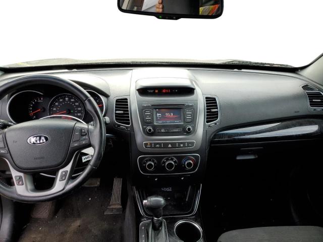 Photo 6 from auction – 2015 KIA SORENTO LX with VIN 5XYKTCA61FG573528