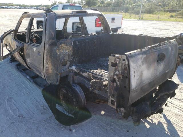 Photo 3 from auction – 2002 FORD EXPLORER S with VIN 1FMZU67E52UC87794