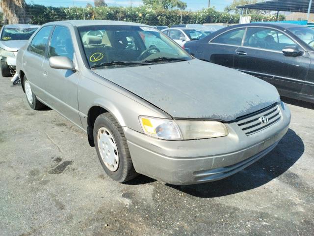 Photo 1 from auction – 1998 TOYOTA CAMRY CE with VIN JT2BG22K9W0258906