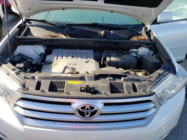 Photo 7 from auction – 2012 TOYOTA HIGHLANDER with VIN 5TDBK3EH4CS134997