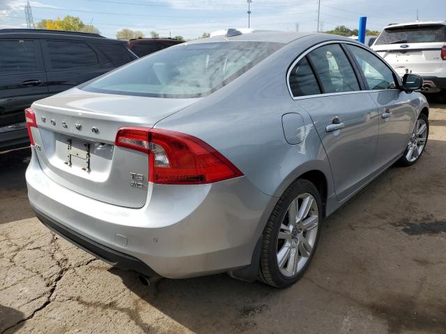 Photo 4 from auction – 2011 VOLVO S60 T6 with VIN YV1902FH7B2014365