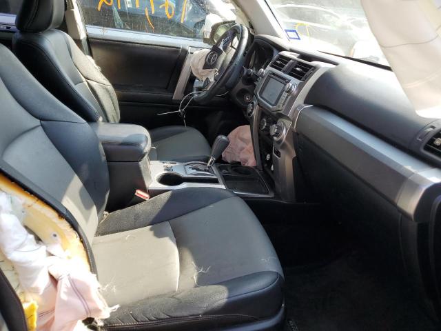 Photo 5 from auction – 2016 TOYOTA 4RUNNER SR with VIN JTEZU5JR1G5113535