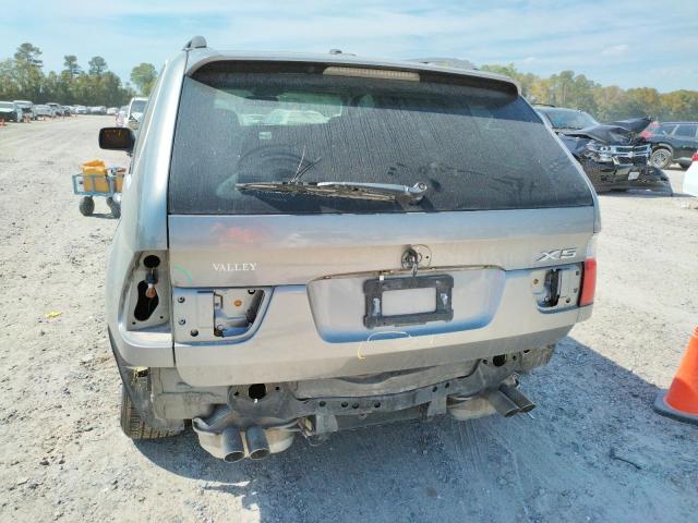 Photo 9 from auction – 2005 BMW X5 4.4I with VIN 5UXFB53575LV12528