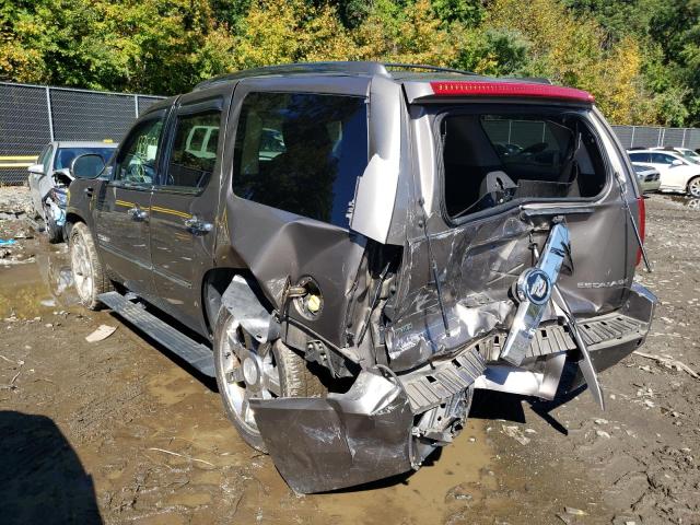Photo 3 from auction – 2011 CADILLAC ESCALADE P with VIN 1GYS4CEF4BR396552