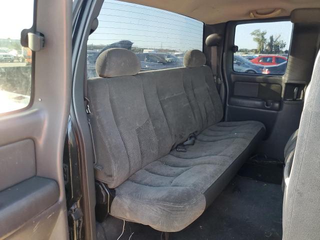 Photo 6 from auction – 2004 CHEVROLET SILVER1500 with VIN 2GCEC19V141198695