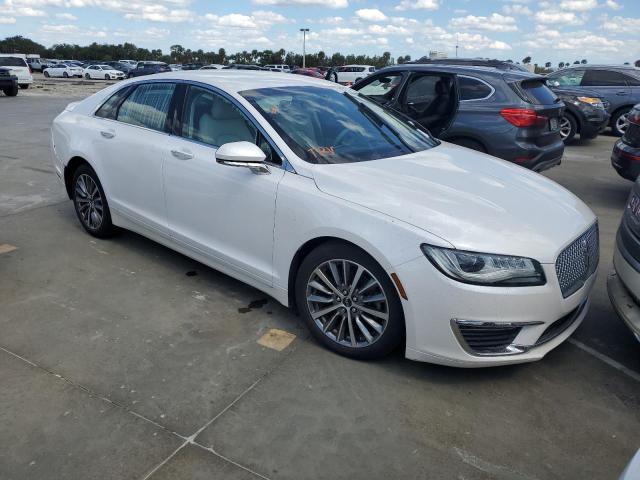 LINCOLN MKZ PREMIE 2017 with VIN 3LN6L5A98HR609341 - Photo from auction