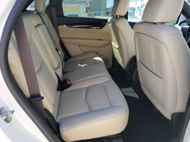 Photo 6 from auction – 2017 CADILLAC XT5 with VIN 1GYKNARS7HZ165002