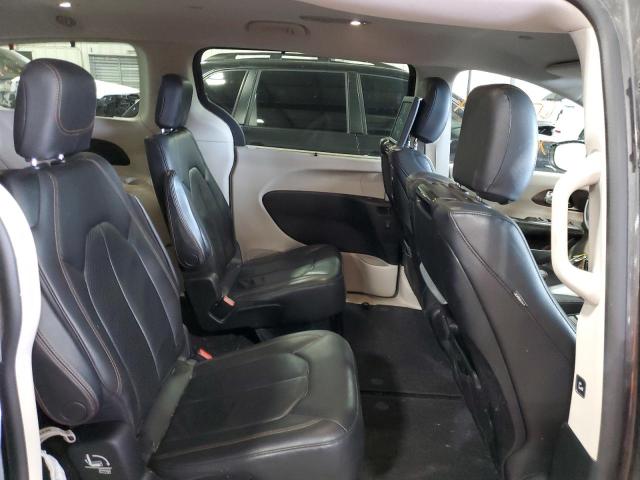 Photo 6 from auction – 2017 CHRYSLER PACIFICA T with VIN 2C4RC1EG5HR538513