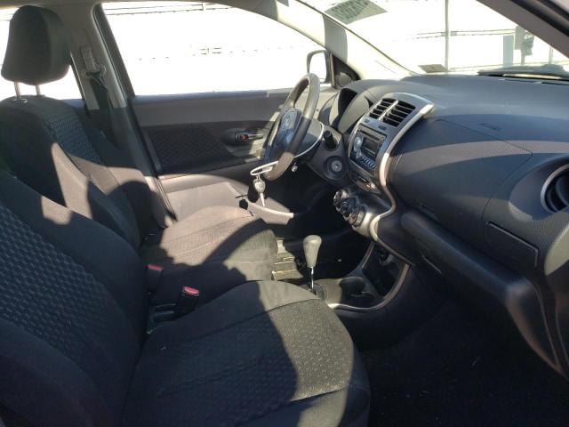 Photo 5 from auction – 2011 TOYOTA SCION XD with VIN JTKKU4B46B1013197