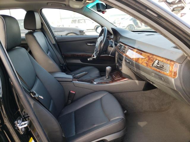 Photo 5 from auction – 2006 BMW 325 I with VIN WBAVB13506KX35133