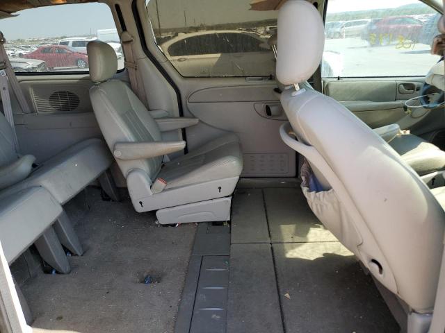 Photo 6 from auction – 2005 CHRYSLER TOWN & COU with VIN 2C4GP54L75R200897