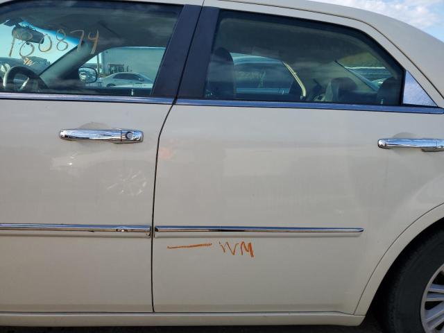 Photo 9 from auction – 2010 CHRYSLER 300 TOURIN with VIN 2C3CA5CV3AH201231