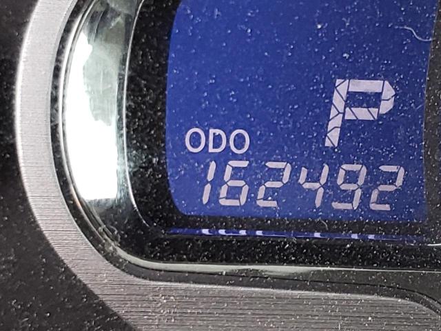 Photo 8 from auction – 2011 TOYOTA SIENNA XLE with VIN 5TDYK3DC7BS027473