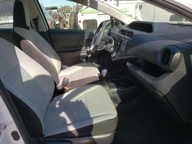 Photo 5 from auction – 2016 TOYOTA PRIUS C with VIN JTDKDTB32G1117265