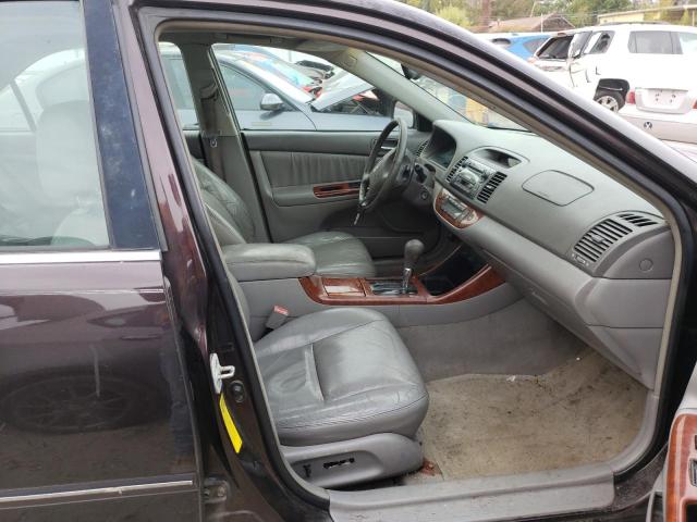 Photo 5 from auction – 2002 TOYOTA CAMRY LE with VIN 4T1BF30K12U504588