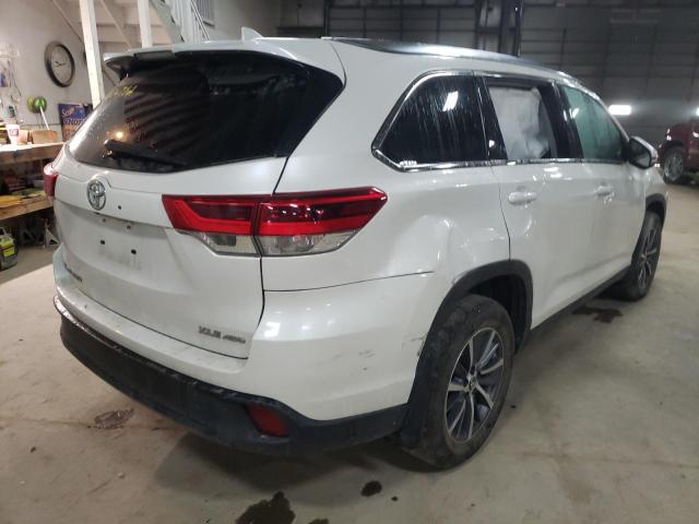 Photo 4 from auction – 2019 TOYOTA HIGHLANDER with VIN 5TDJZRFH5KS574525