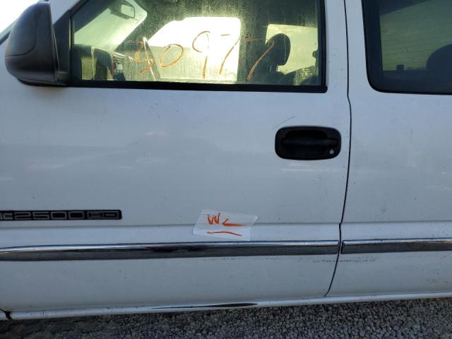 Photo 9 from auction – 2005 GMC SIERRA C25 with VIN 1GTHC29U95E193366