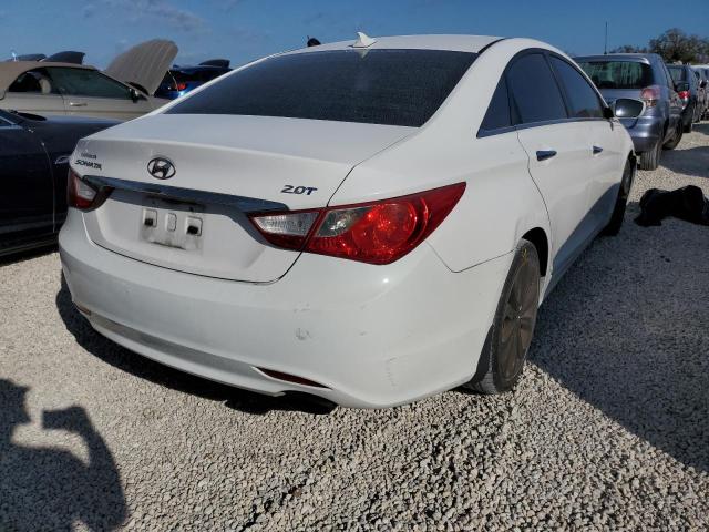 Photo 4 from auction – 2013 HYUNDAI SONATA SE with VIN 5NPEC4AB9DH757878