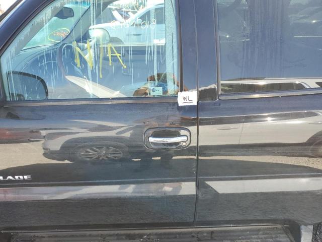 Photo 9 from auction – 2002 CADILLAC ESCALADE L with VIN 1GYEK63N32R167603