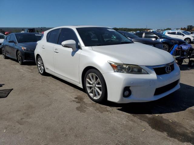LEXUS CT 200 2013 with VIN JTHKD5BH2D2145174 - Photo from auction