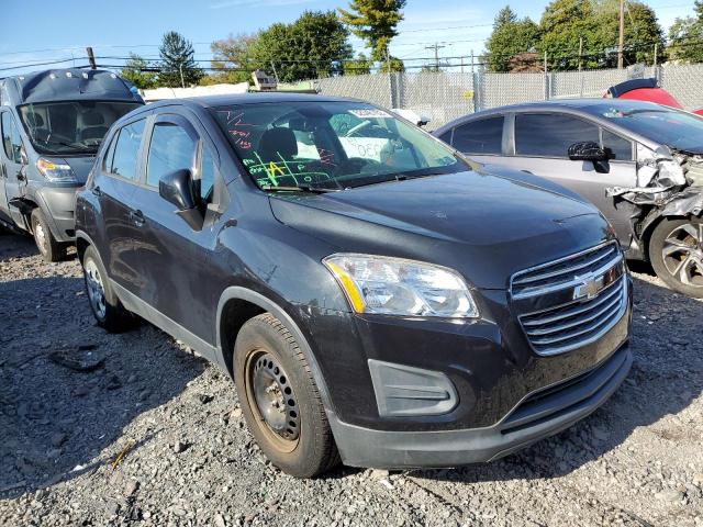 CHEVROLET TRAX LS 2015 with VIN KL7CJKSB5FB245388 - Photo from auction