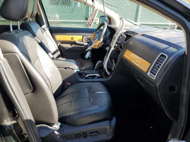 Photo 5 from auction – 2009 LINCOLN MKX with VIN 2LMDU88C19BJ05354