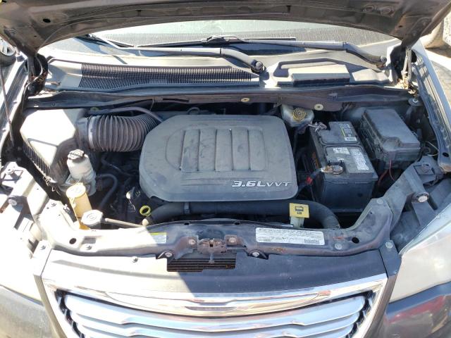 Photo 7 from auction – 2012 CHRYSLER TOWN & COU with VIN 2C4RC1CG3CR326947