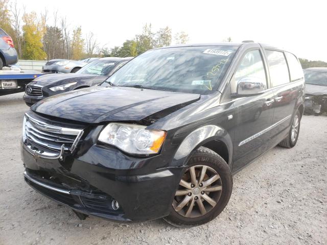 Photo 2 from auction – 2014 CHRYSLER TOWN & COU with VIN 2C4RC1CG8ER467001