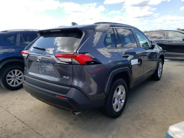 Photo 4 from auction – 2021 TOYOTA RAV4 XLE with VIN 2T3W1RFV5MW159435