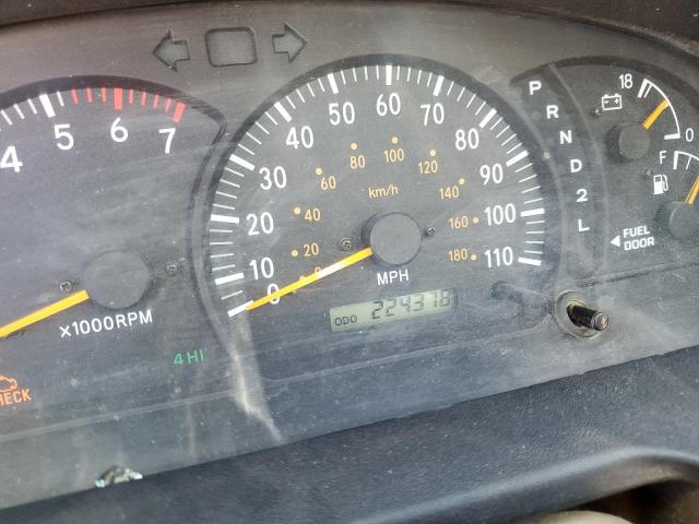Photo 8 from auction – 2003 TOYOTA TUNDRA ACC with VIN 5TBBT44113S349771