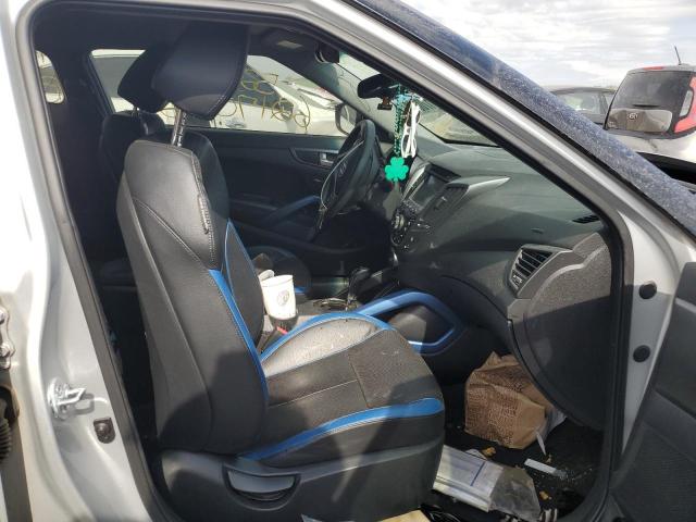 Photo 5 from auction – 2013 HYUNDAI VELOSTER T with VIN KMHTC6AE9DU130838