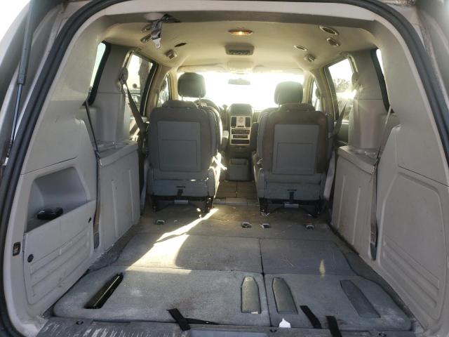 Photo 9 from auction – 2010 CHRYSLER TOWN & COU with VIN 2A4RR2D10AR391227