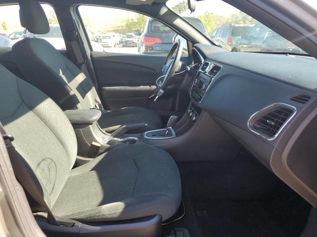 Photo 5 from auction – 2012 CHRYSLER 200 TOURIN with VIN 1C3CCBBG8CN107626