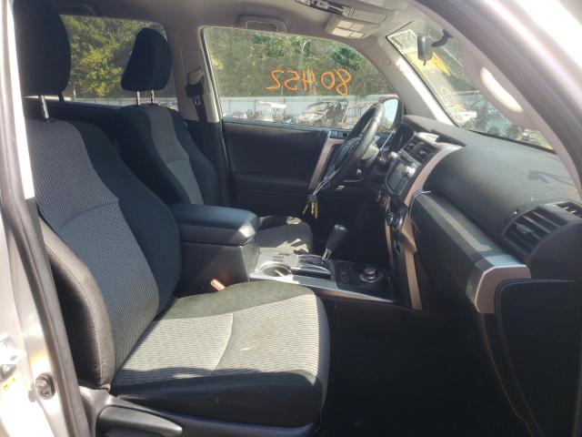 Photo 5 from auction – 2019 TOYOTA 4RUNNER SR with VIN JTEBU5JR0K5642324