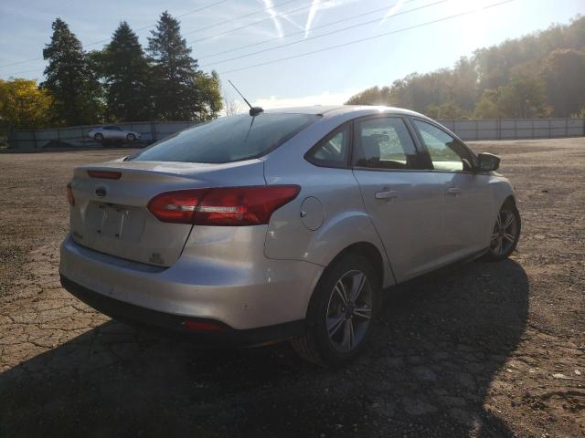 Photo 4 from auction – 2017 FORD FOCUS SE with VIN 1FADP3FE3HL227250