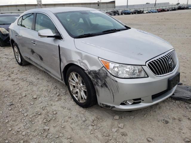 BUICK LACROSSE 2013 with VIN 1G4GC5E30DF200395 - Photo from auction