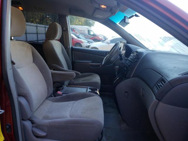 Photo 5 from auction – 2010 TOYOTA SIENNA CE with VIN 5TDKK4CC9AS326149