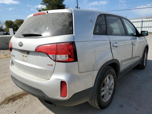 Photo 4 from auction – 2014 KIA SORENTO LX with VIN 5XYKTCA60EG456716