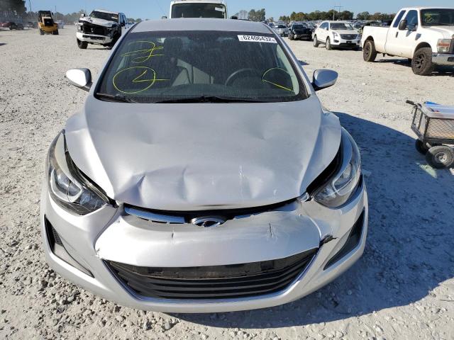 Photo 9 from auction – 2016 HYUNDAI ELANTRA SE with VIN 5NPDH4AE0GH782471