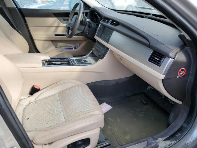 Photo 5 from auction – 2016 JAGUAR XF PRESTIG with VIN SAJBE4BV1GCY14128